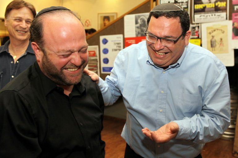 קובי אריאלי מצחיק את הרב שי פירון